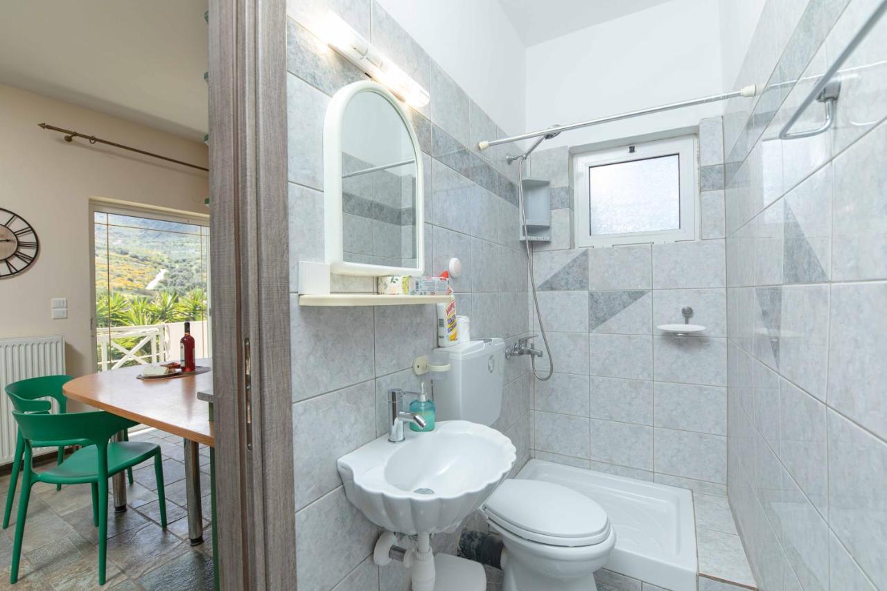 Villa Melenia For Family Holidays By The Beach Agia Pelagia  Exterior foto