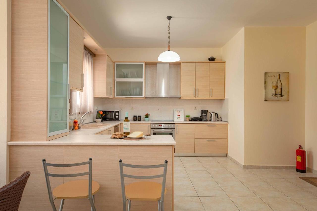 Villa Melenia For Family Holidays By The Beach Agia Pelagia  Exterior foto